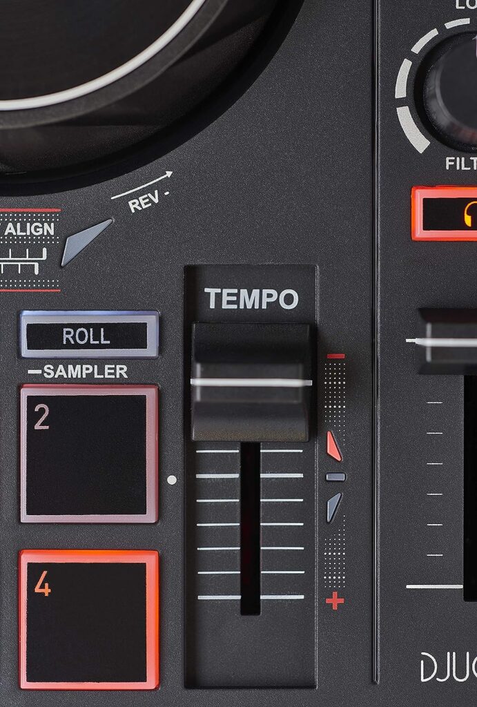 Hercules DJControl Inpulse 200 – DJ controller with USB, ideal for beginners learning to mix - 2 tracks with 8 pads and sound card - Software and tutorials included
